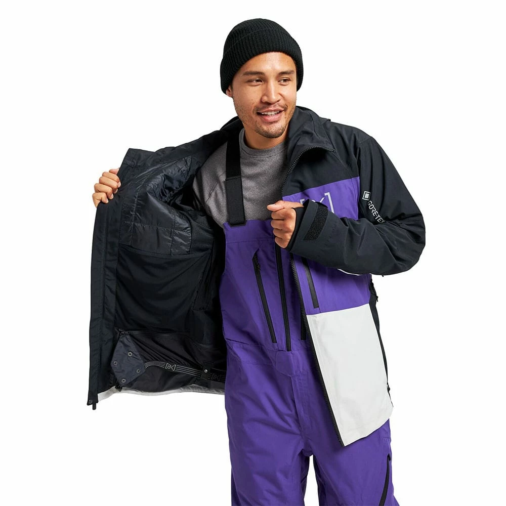 AK Burton Gore-Tex Swash Schneejacke True Black/Prism Violet/Lunar Grey Herren – Bild 3